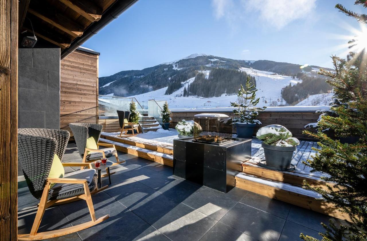 Hotel Das Zwoelferhaus Saalbach-Hinterglemm Eksteriør bilde